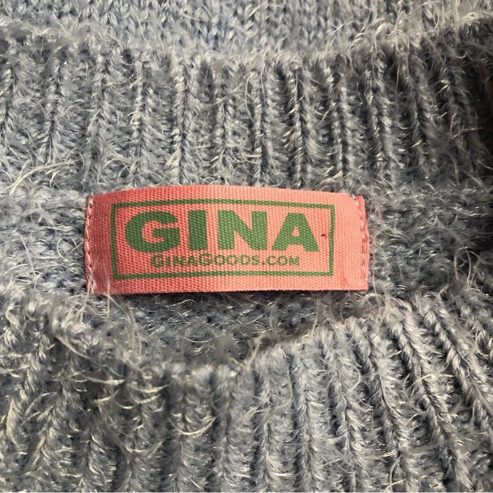 Gina Women’s Sweater Cropped Baby Doll Fuzzy Soft Baby Blue Ribbed Trim Soft - Picture 3 of 9